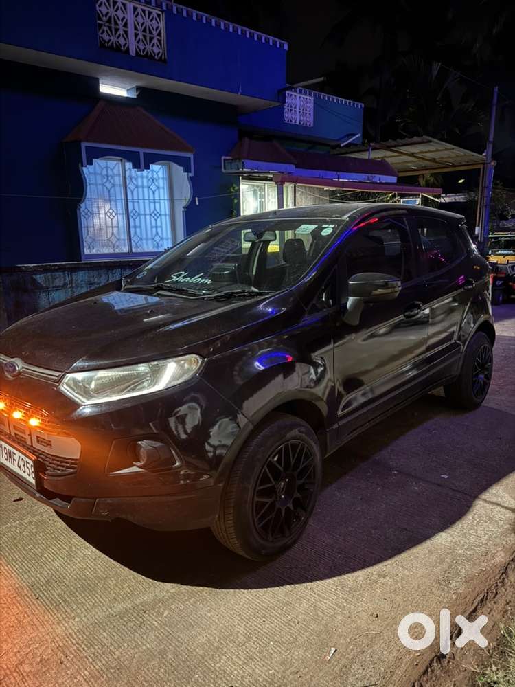 Ford Ecosport Petrol 2015