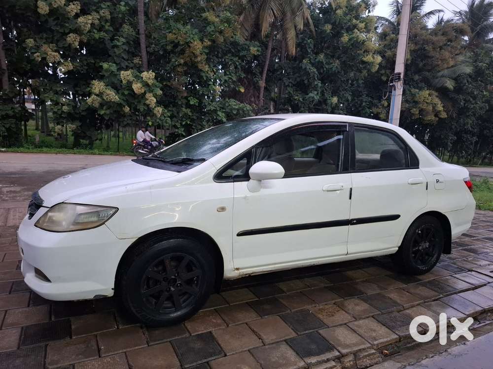 Honda City Zx 2006 Petrol 150000 Km Driven