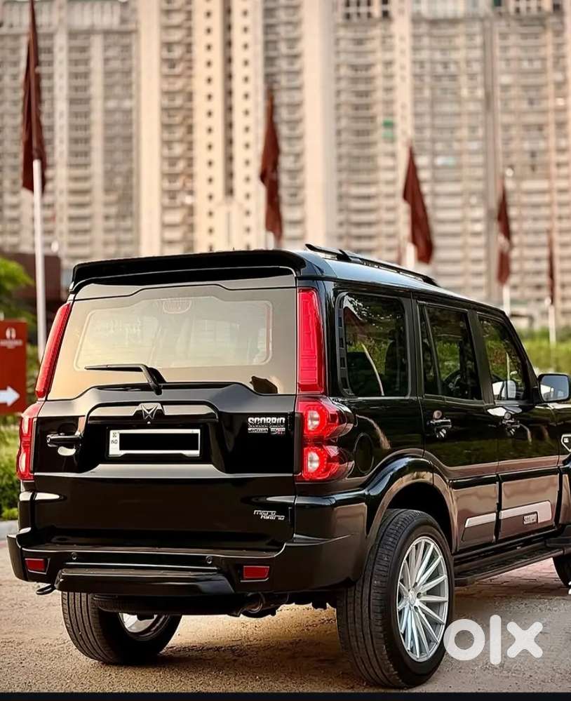 Mahindra Scorpio Classic 2023