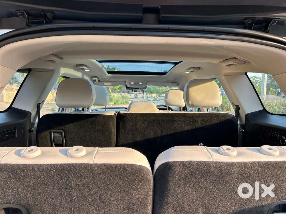 Mahindra Xuv700 2.2 Ax 7 Diesel At Luxury Pack Str, 2025, Diesel