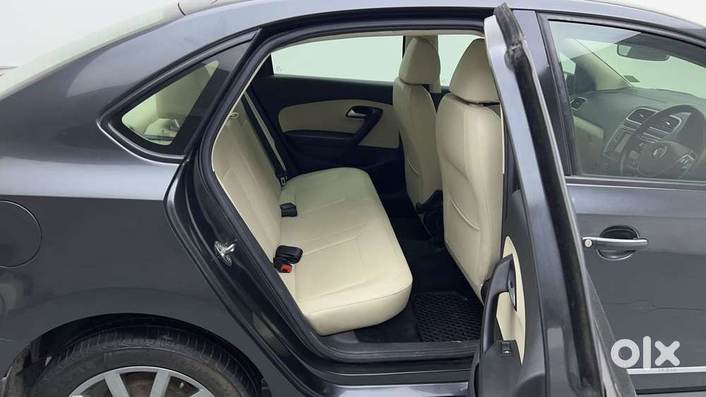 Volkswagen Vento 1.0 Highline Plus At, 2020, Petrol