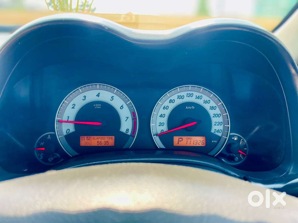 Toyota Corolla Altis 2013-2017 Vl At, 2012, Petrol