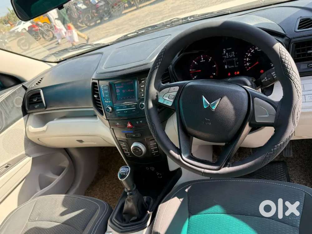 Mahindra Xuv300 Turbosport 2022 Diesel 25000 Km Driven