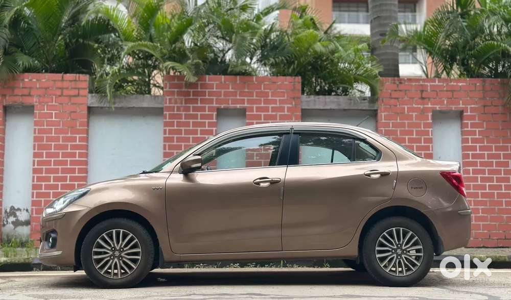 Maruti Suzuki Dzire 1.2 Zxi Plus Amt, 2017, Petrol