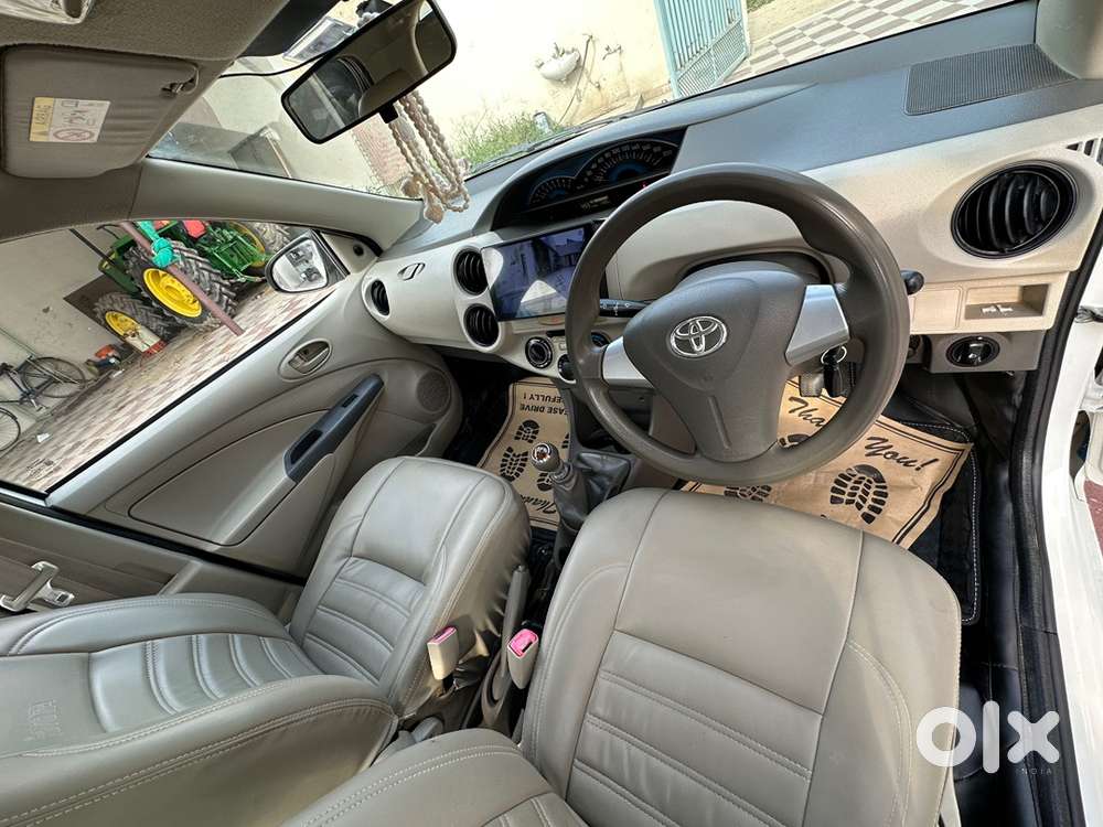 Toyota Etios Liva 2015 Year