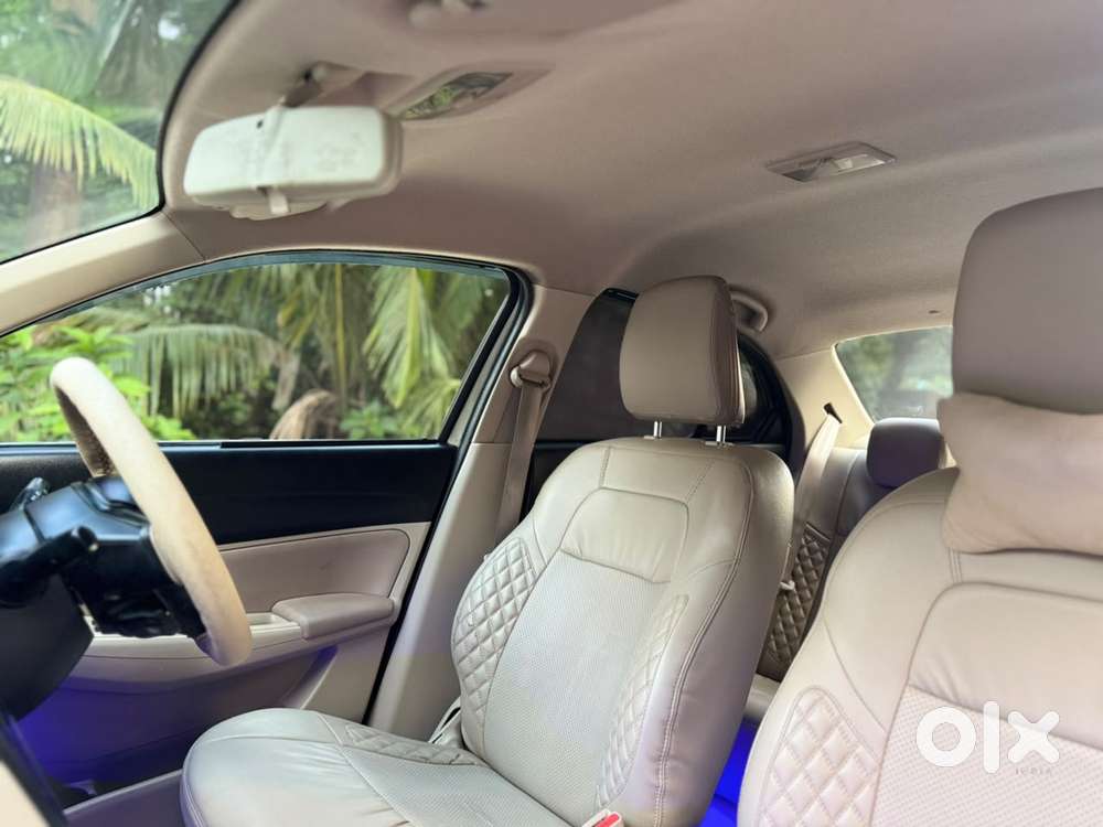 Maruti Suzuki Dzire 1.2 Vxi, 2021, Petrol