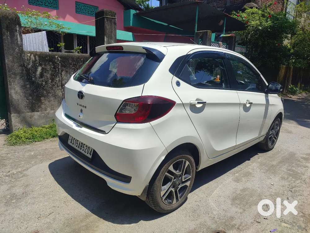 Tata Tiago Revotron 2024