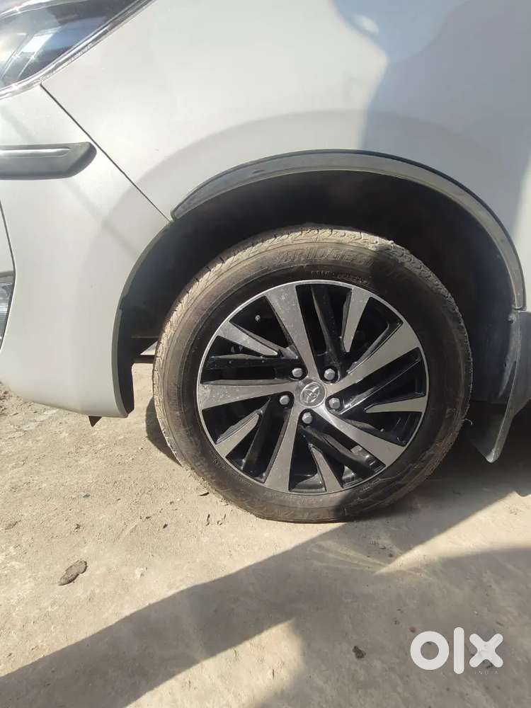 Toyota Innova Crysta Diesel 2024