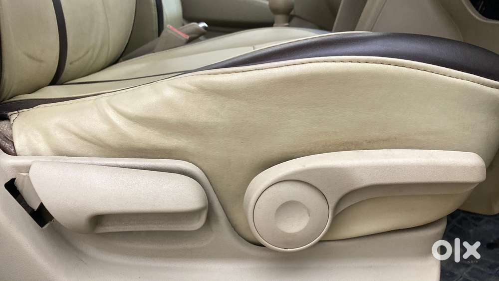 Maruti Suzuki Swift Dzire Zxi 1.2, 2015, Petrol