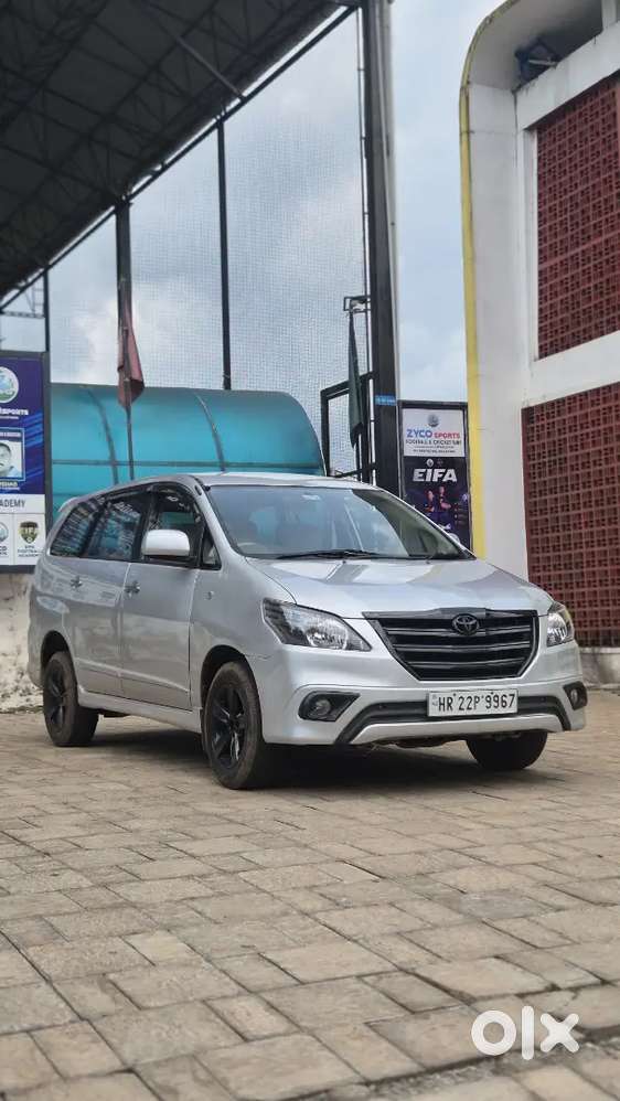 Toyota Innova Diesel 2014