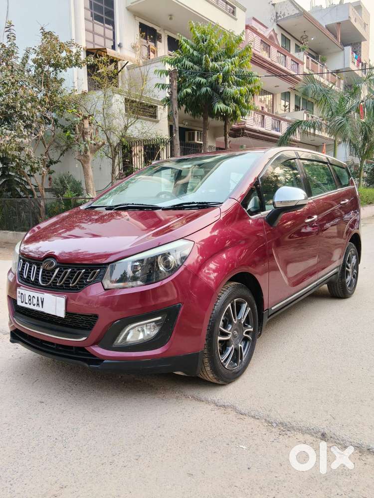 Mahindra Marazzo M8, 2018, Diesel