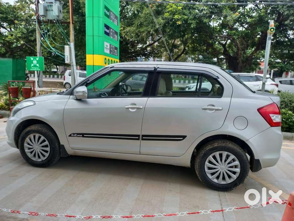 Maruti Suzuki Swift Dzire Vxi Optional, 2015, Petrol