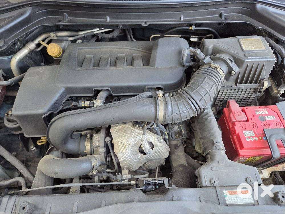 Mahindra Xuv300 W8 Option Diesel, 2021, Diesel