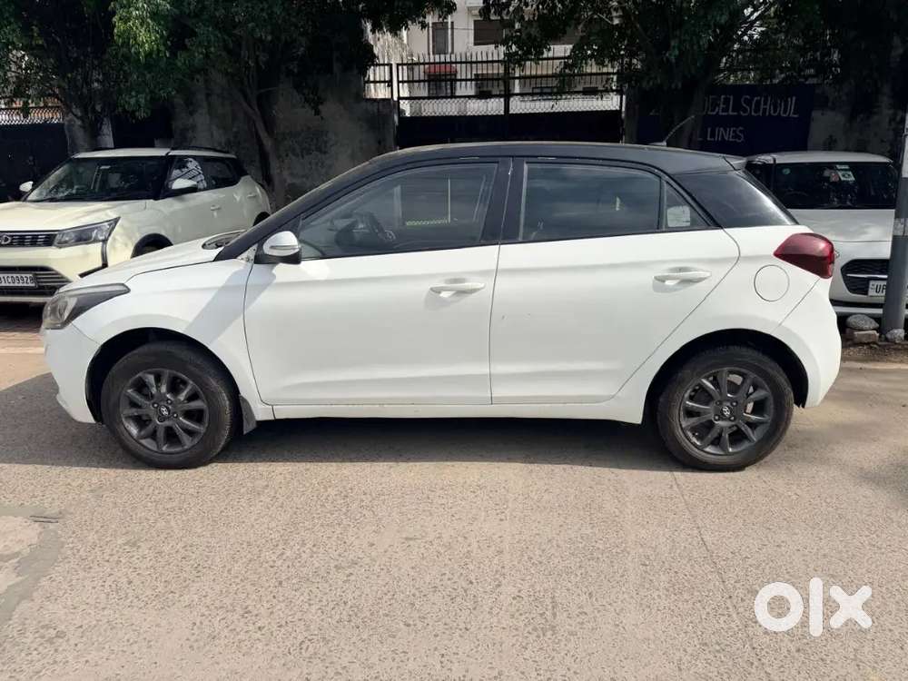 Hyundai I20 2019 Diesel 
87000 Km Driven