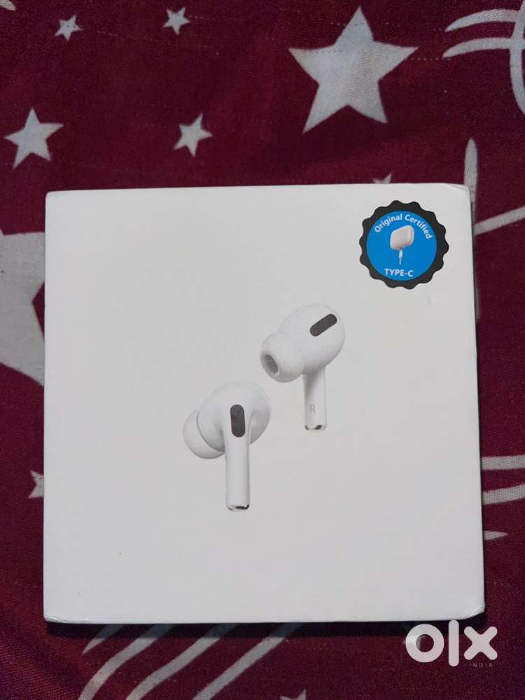 AirPods pro 2 and MagSafe PowerBank