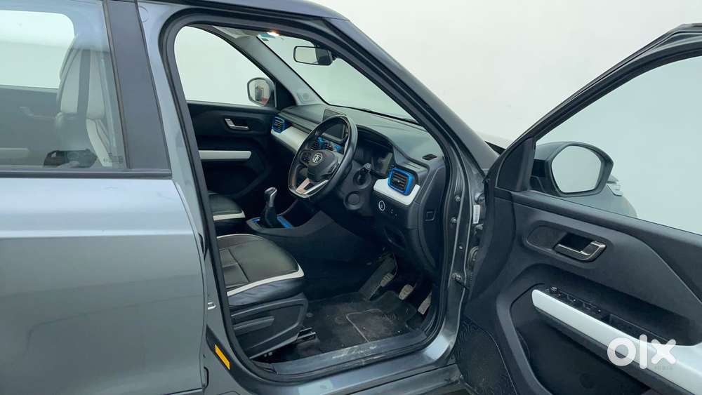 Tata Punch 1.2 Revotron Creative Dual Tone, 2022, Petrol