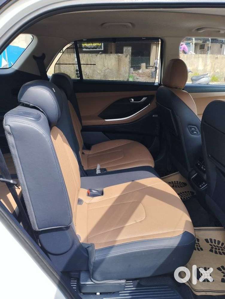 Hyundai Alcazar Signature 1.5 Petrol Dct 7str, 2024, Petrol