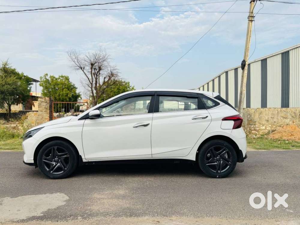 Hyundai I20 Sportz 1.2 Bs-iv, 2023, Petrol