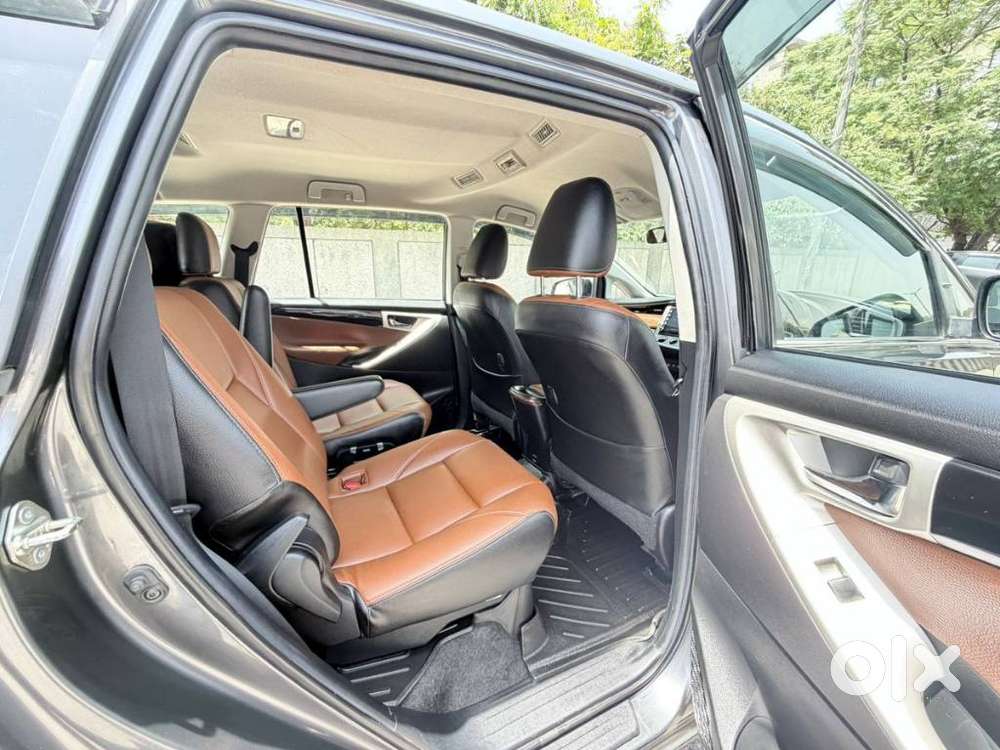 Toyota Innova Crysta [2020-ongoing] 2.4 Gx At 7 Str, 2021, Diesel