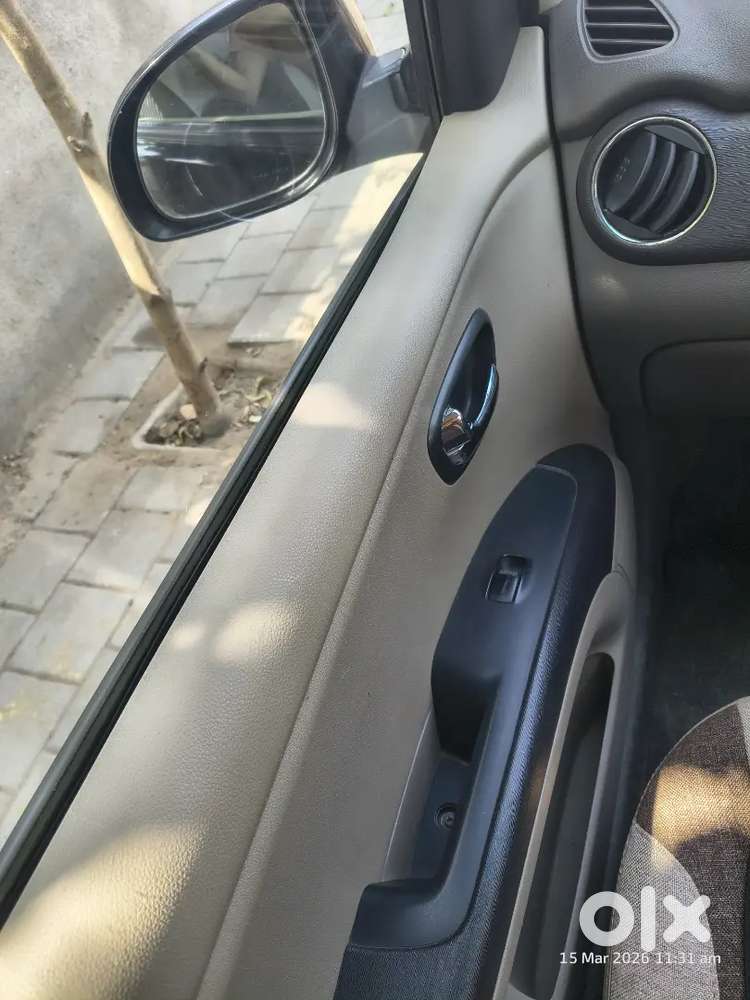 Hyundai I10 2011 Pure Petrol 64300 Km