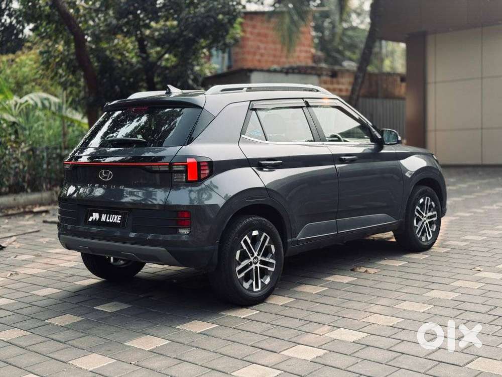 Hyundai Venue Sx Mt, 2022, Diesel