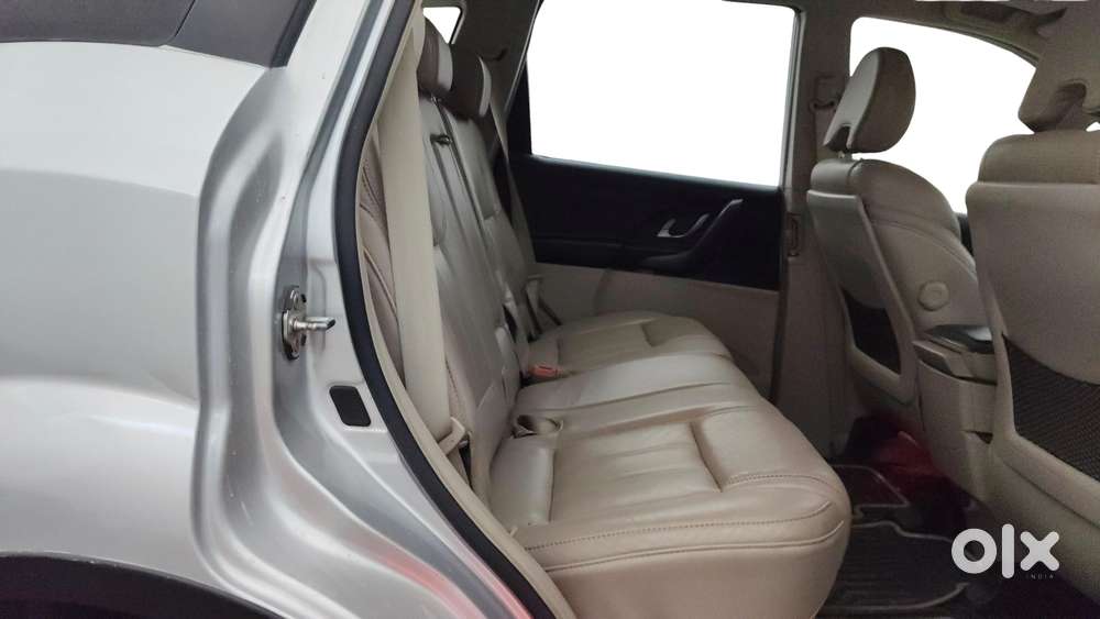 Mahindra Xuv500 2.2 W10, 2016, Diesel