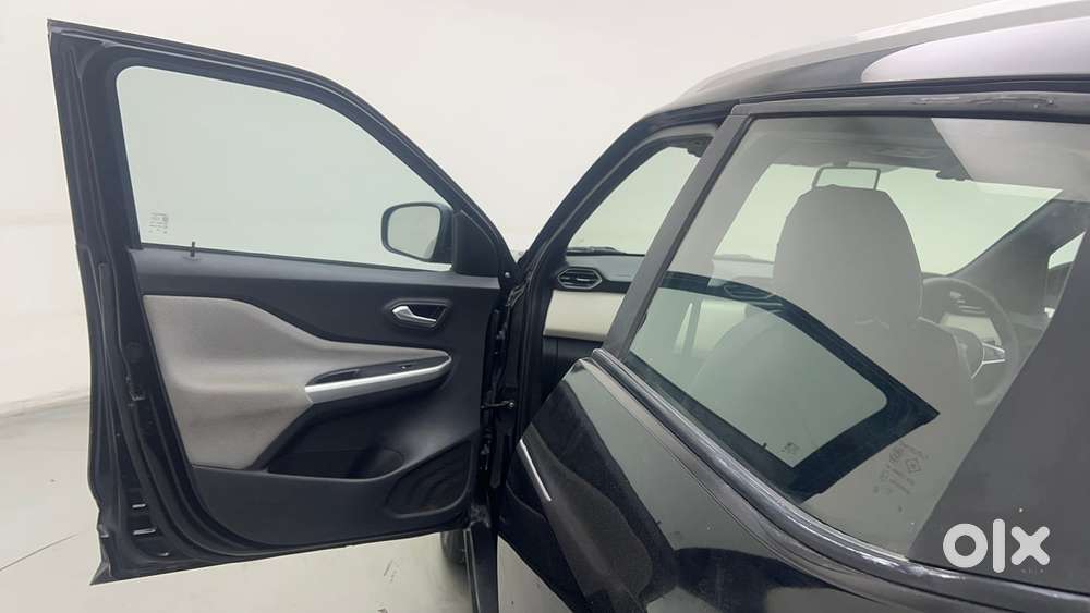Nissan Magnite 1.0 Xl, 2023, Petrol