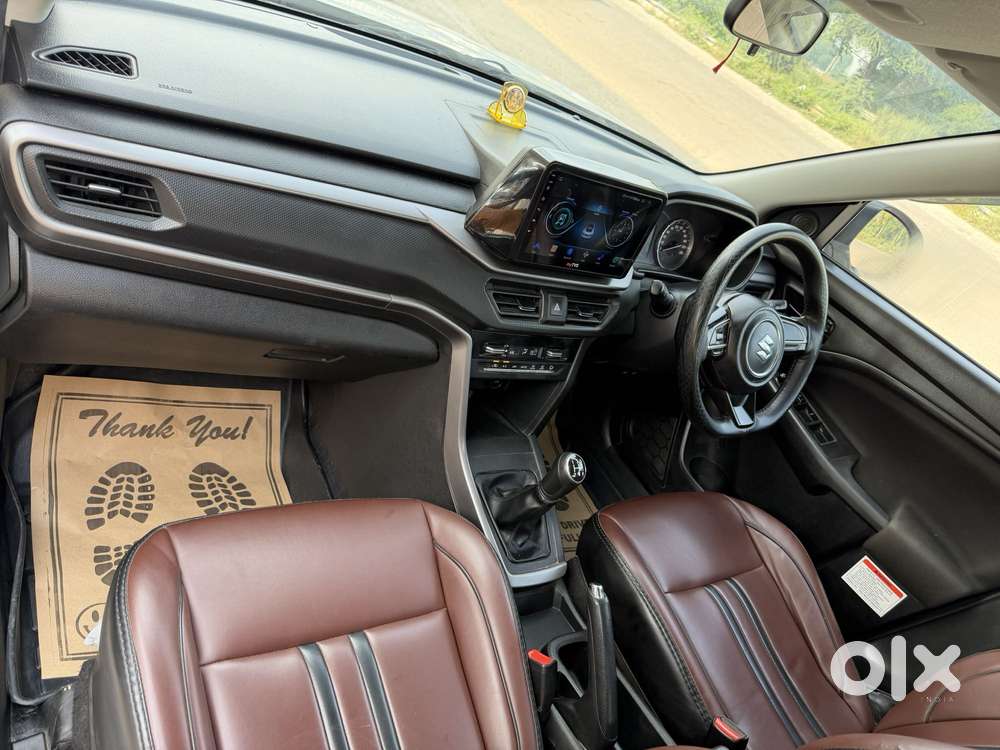 Maruti Suzuki Vitara Brezza 1.5 Vxi, 2025, Cng & Hybrids
