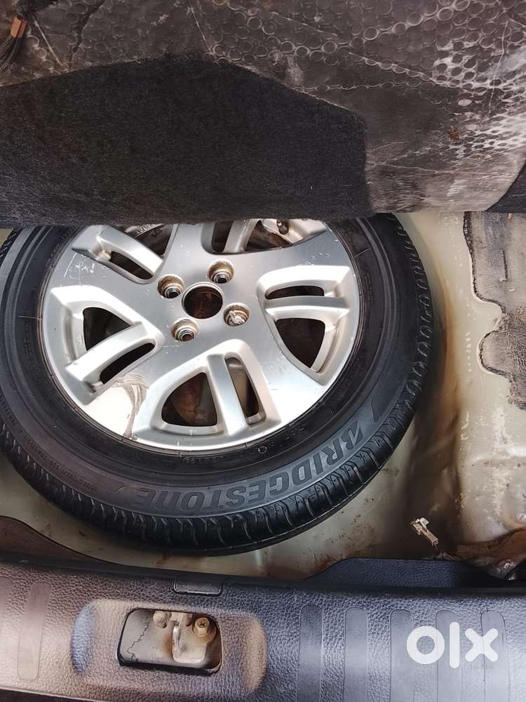 Maruti Suzuki Swift Dzire Zdi Bsiv, 2013, Diesel