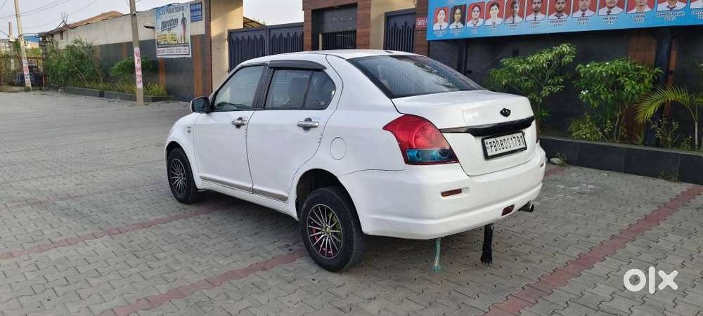 Maruti Suzuki Swift Dzire Ldi, 2013, Diesel
