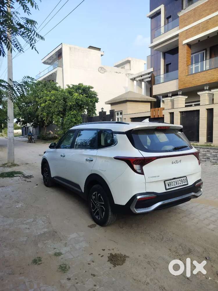 Kia Carens Diesel At 2023 Luxury Plus