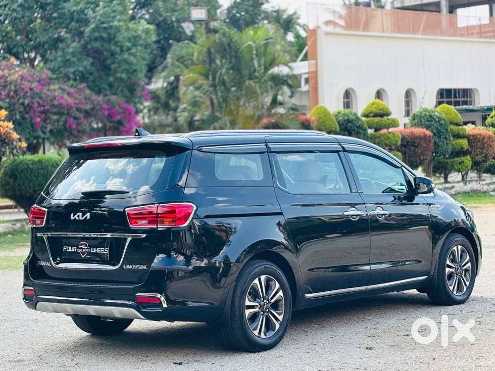 Kia Carnival Limousine, 2022, Diesel
