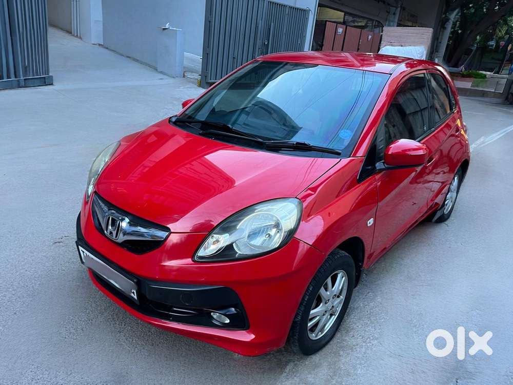 Honda Brio V Mt, 2013, Petrol