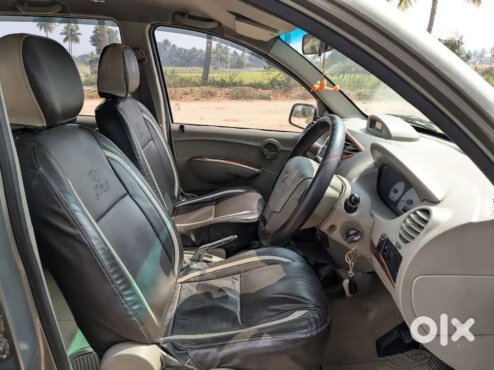 Mahindra Xylo E2 2009 Model