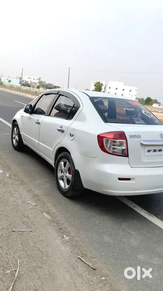 Maruti Suzuki Sx4 2012
