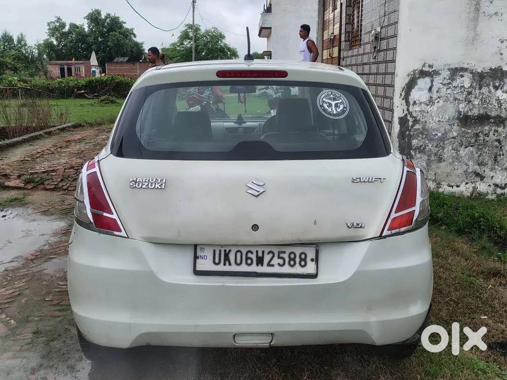 Maruti Suzuki Swift Vxi 2015