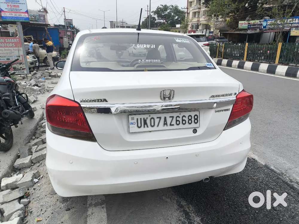 Well Maintained 2013 Amaze