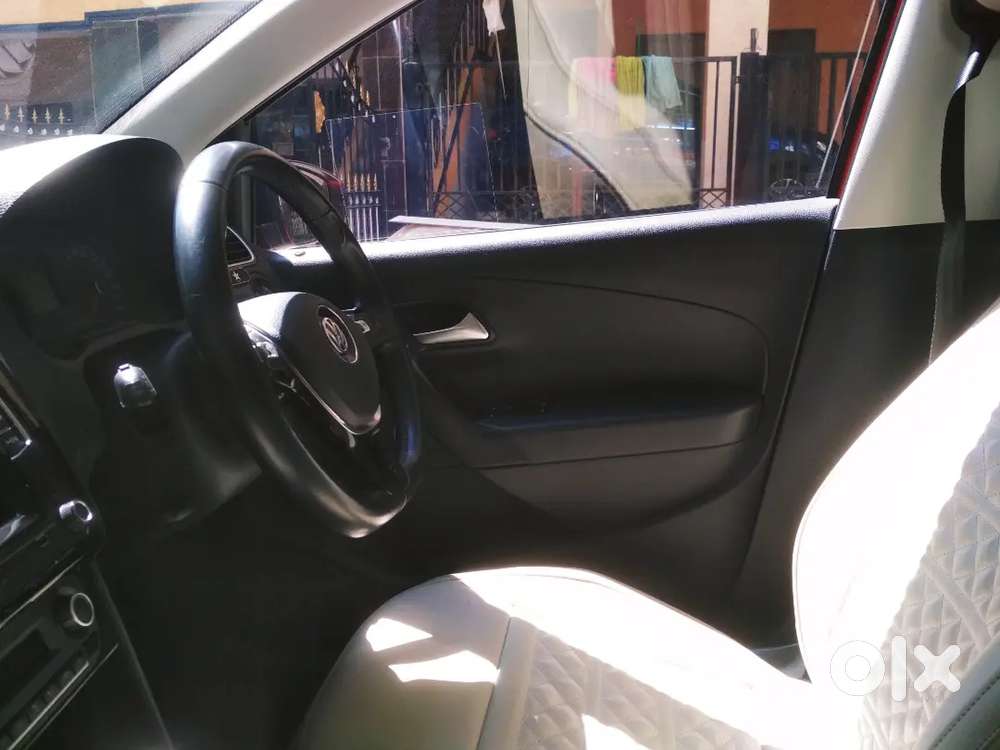 Volkswagen Polo Gt Tsi 2017 Petrol Well Maintained, Red Color