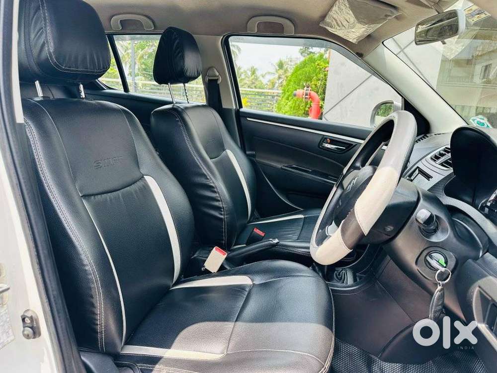 Maruti Suzuki Swift Vxi Optional, 2017, Petrol