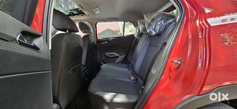 Skoda Kylaq Prestige At, 2025, Petrol