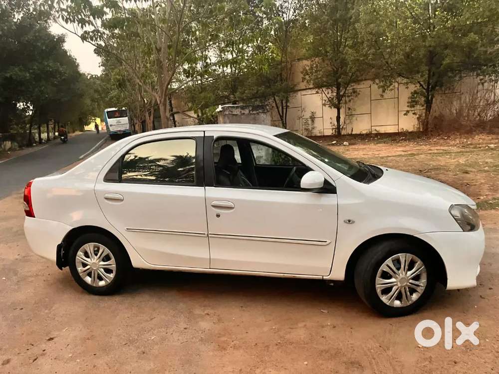 Toyota Etios 2013
