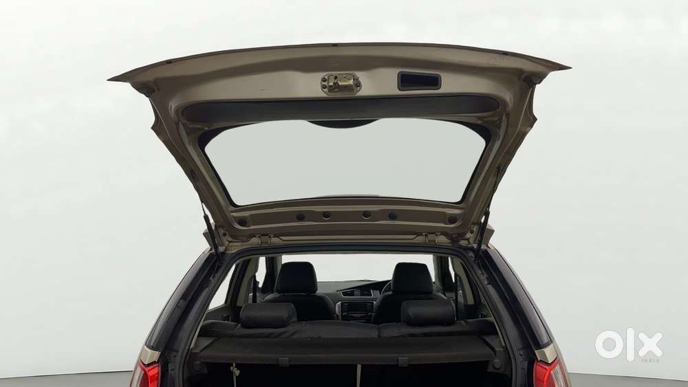 Tata Bolt Revotron Xm, 2015, Petrol