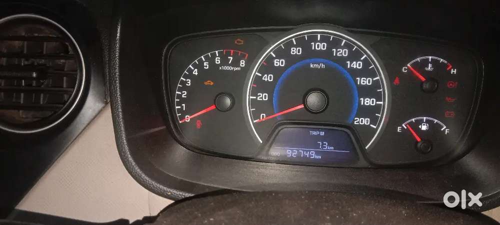 Hyundai Grand I10 Sportz 2014 Car