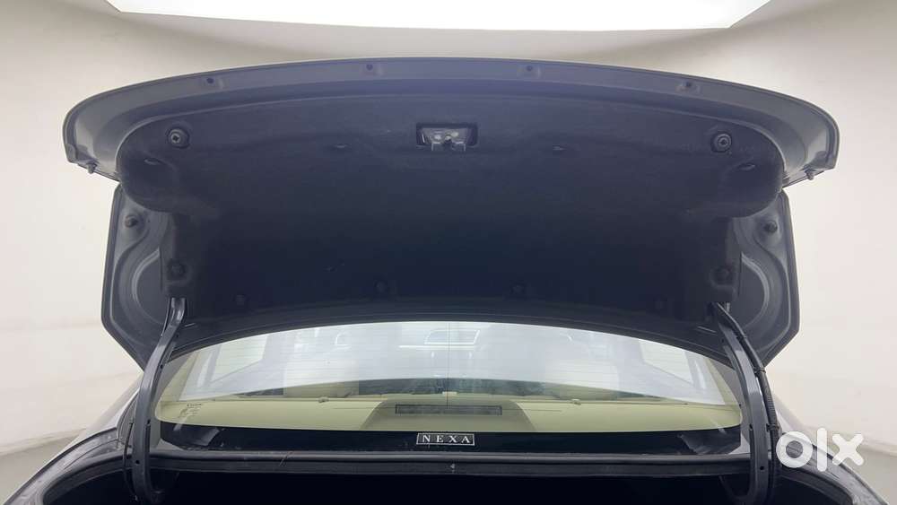 Maruti Suzuki Ciaz 1.5 Alpha Shvs Amt, 2018, Petrol