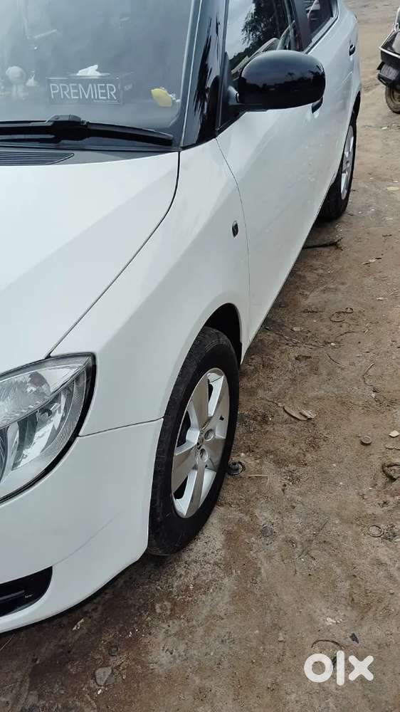 Skoda Fabia 2010 Petrol 42000 Km Driven