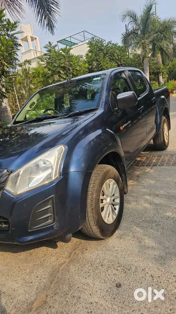 Isuzu Hi-lander 2021 Diesel 132000 Km Driven Intrested People Call Me