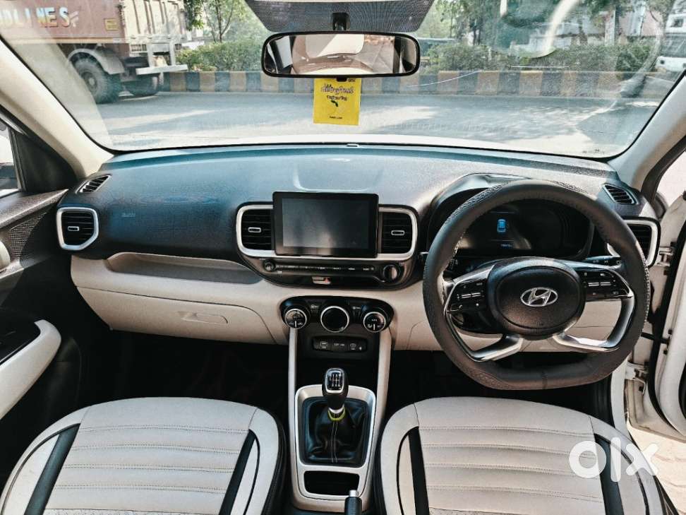 Hyundai Venue [2022-ongoing] 1.5 Crdi Sx, 2023, Diesel