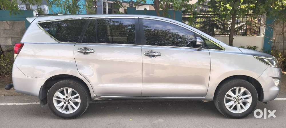 Toyota Innova Crysta 2.4 G Plus Mt, 2016, Diesel