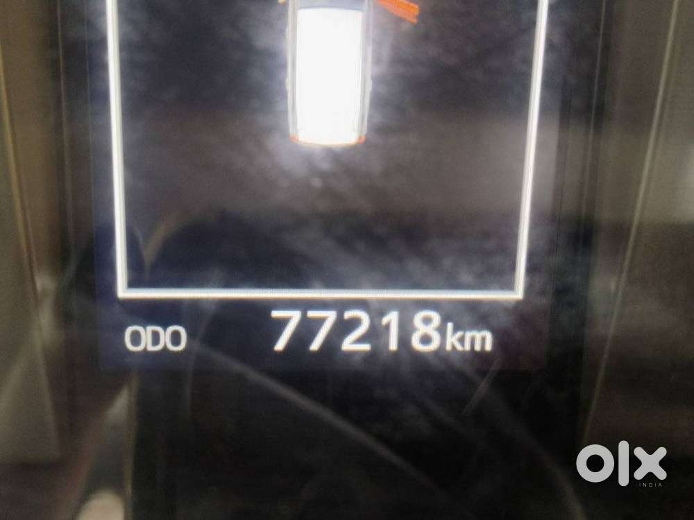 Toyota Innova Crysta 2.4 V, 2017, Diesel