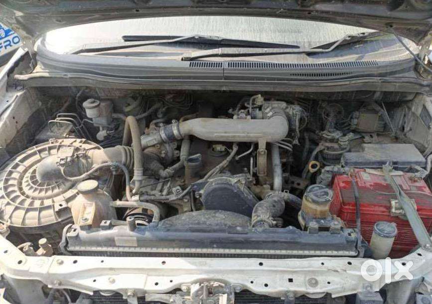 Toyota Innova 2105 Diesel 178000 Km Driven